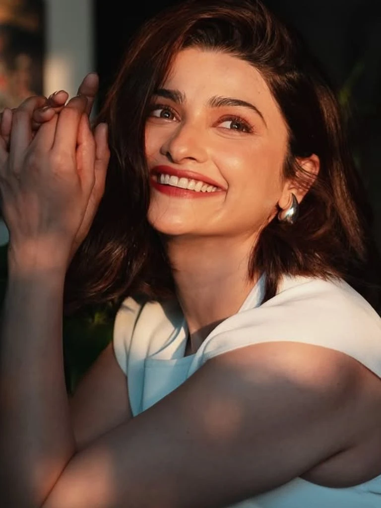 इस एक्ट्रेस के प्यार में दीवाने थे रोहित शेट्टी, फिल्म सेट से शुरू हुई थी मोहब्बत; फिर क्यों रह गई अधूरी?